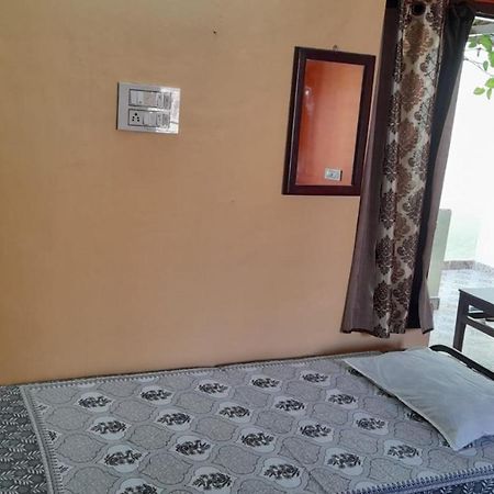 Villa Umar Homestay ปอนดิเชอรี ภายนอก รูปภาพ